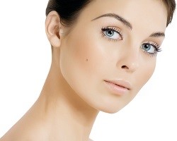 Come In for a Neck Lift If You’re Experiencing Drooping Neck Skin